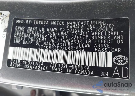 2007 Toyota Matrix z USA, uszkodzony, nr VIN 2T1KR32E37C681523